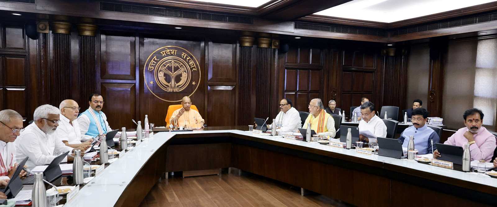 Hon'ble Chief Minister Yogi Adityanath holding a Cabinet meeting at Lok Bhavan, Lucknow on October 9, 2026.
