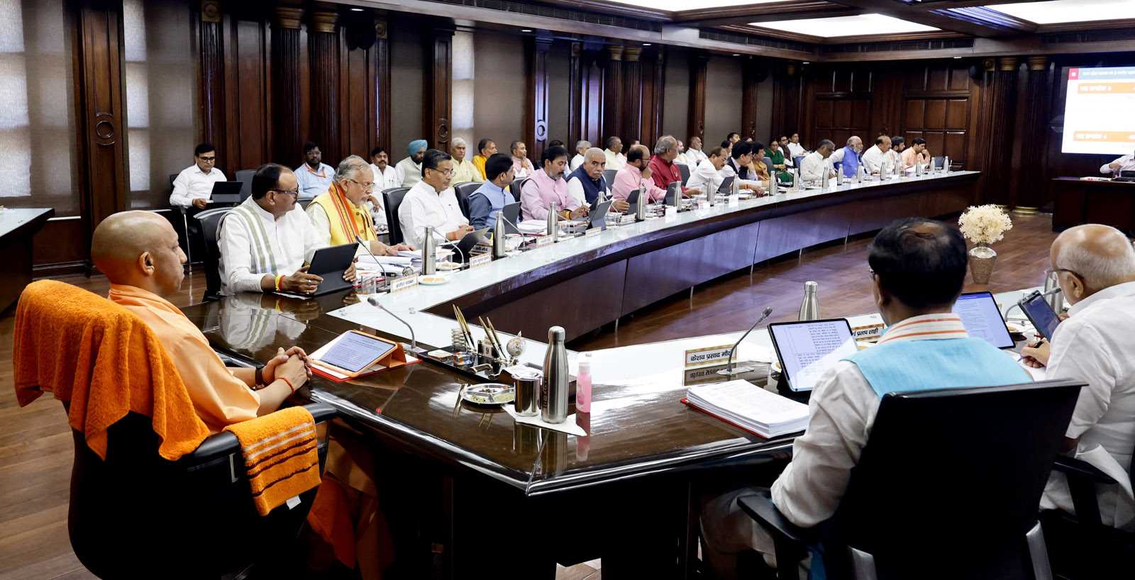 Hon'ble Chief Minister Yogi Adityanath holding a Cabinet meeting at Lok Bhavan, Lucknow on October 9, 2026.