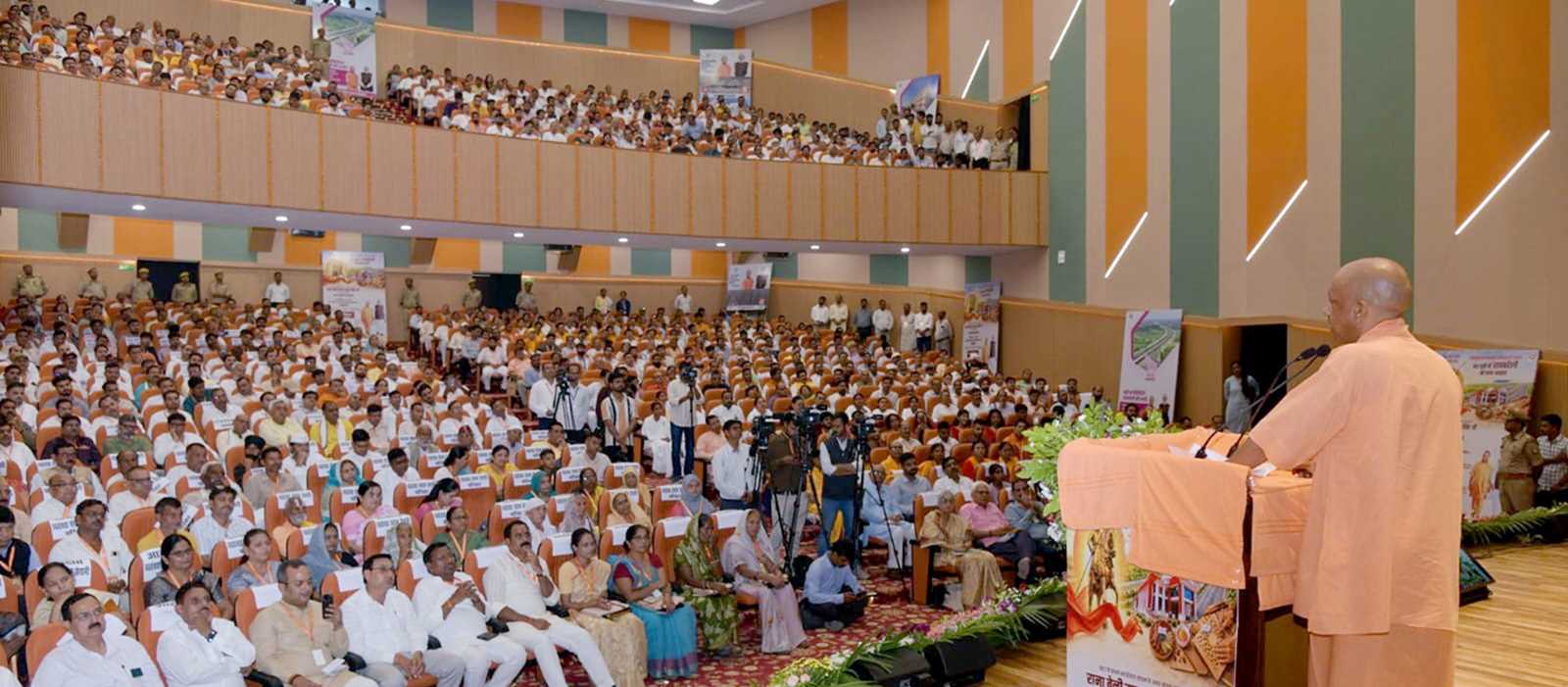 Hon'ble Chief Minister Yogi Adityanath ji addressing the Bhaav Samarpan ceremony and the inauguration program of the newly constructed Rana Beni Madhav Bakhsh Singh Smriti Sabhagar at a cost of ₹21 crore+ on the 222nd birth anniversary of Awadh Kesari Rana Beni Madhav Bakhsh Singh ji, the immortal hero of the first freedom struggle of 1857, in Raebareli on August 24, 2026.